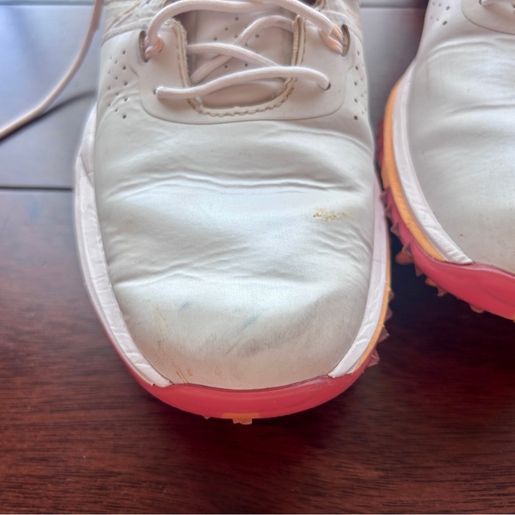 Nike Women’s White Golf Shoes with Orange and Pink Accents - Picture 8 of 8